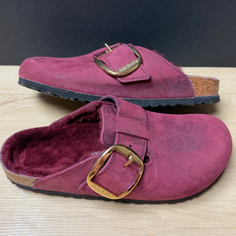 Birkenstock Boston Big Buckle Shearling Oiled Leather Clogs, SIZE 8 US